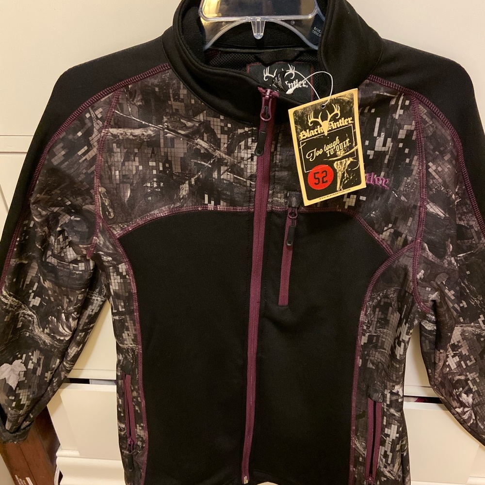 NWT Small Women’s Black Antler Jacket